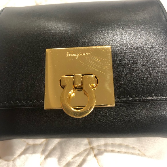 Ferragamo Leather Coin Pouch - Picture 3 of 15